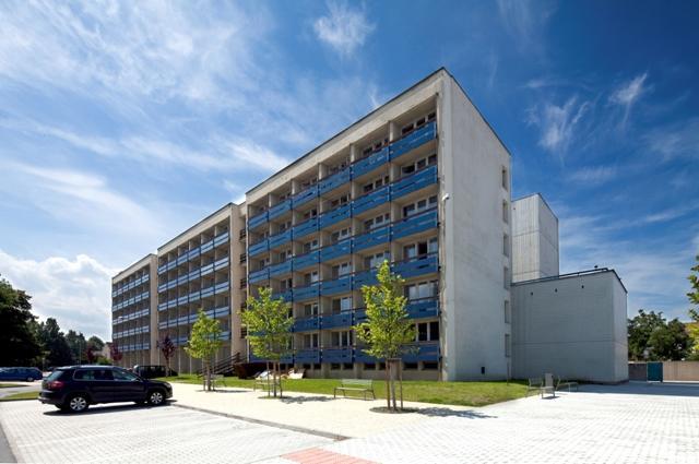 Cmc Residence & Conference Inn Челаковіце Екстер'єр фото